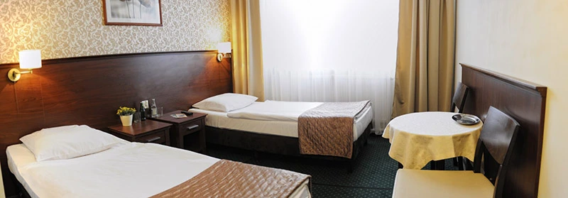 hotelli huoneet huoneistot majoitus ravintola juhlat Puola Biała Podlaska